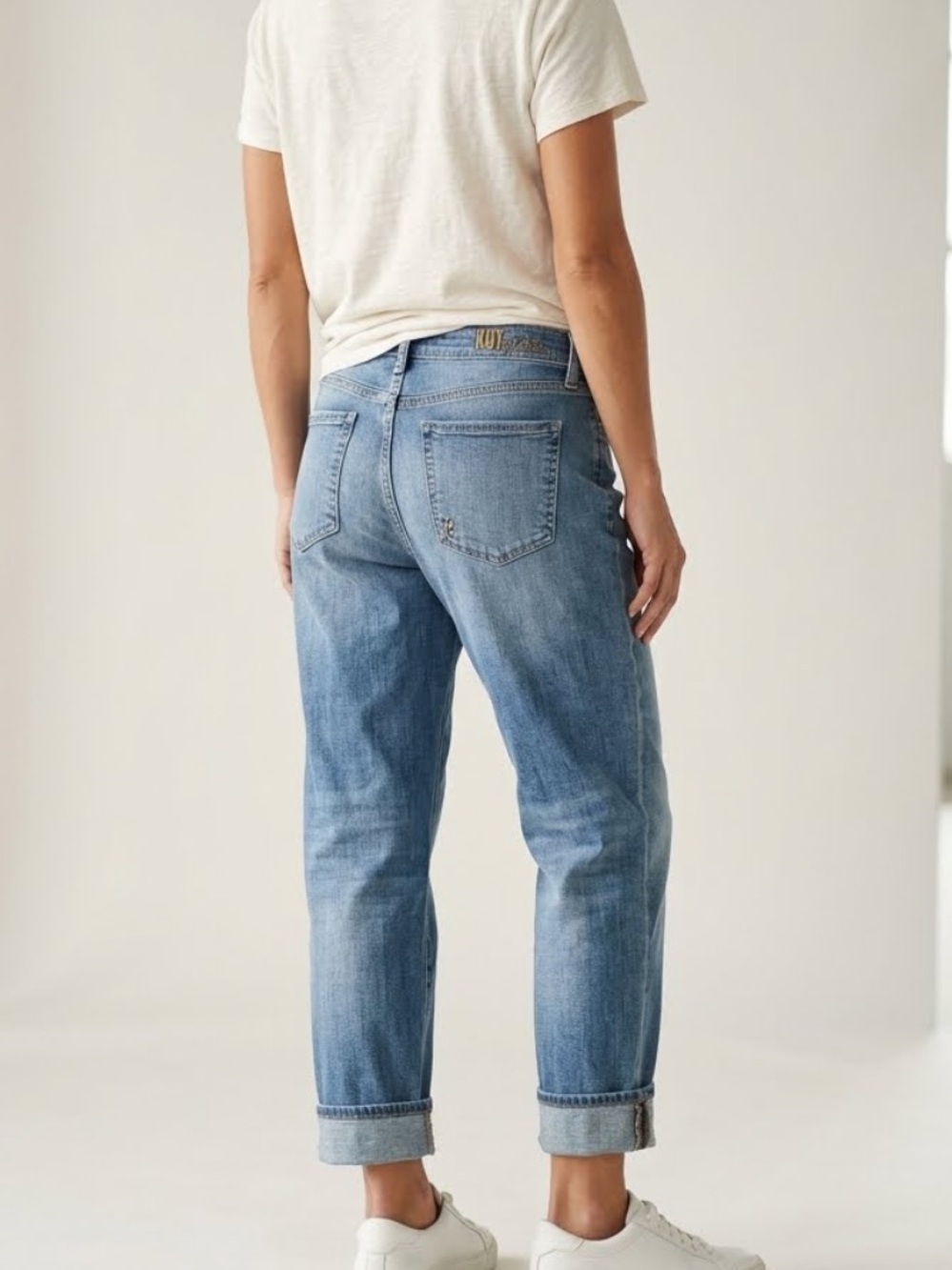 Kut from the KlothLight Blue High-Rise Relaxed Jeans - Women